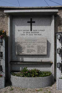Linz-Urfahr (Friedhof, Opfer der Gewalt), Foto  2010 W. Leskovar