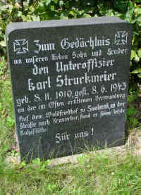 Hüllhorst-Schnathorst (Friedhof), Foto © 2007 Anonym