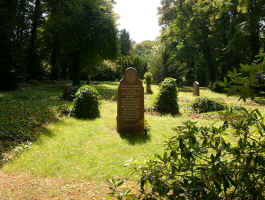 Meißen (Frauenkirchfriedhof), Foto © 2008 Markus Hahne